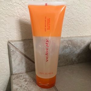 COPY - Mary Kay Velocity Body Moisture Gel - never used